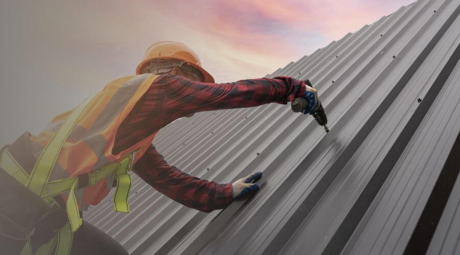 Professional gutter cleaning in Fort Laramie, WY